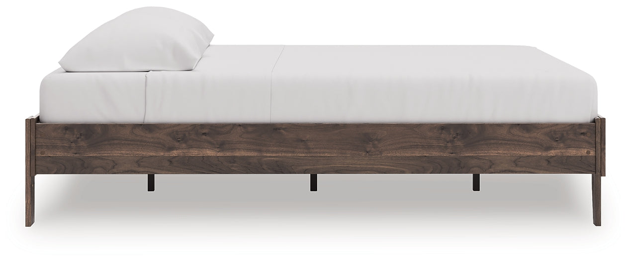 Calverson King Platform Bed