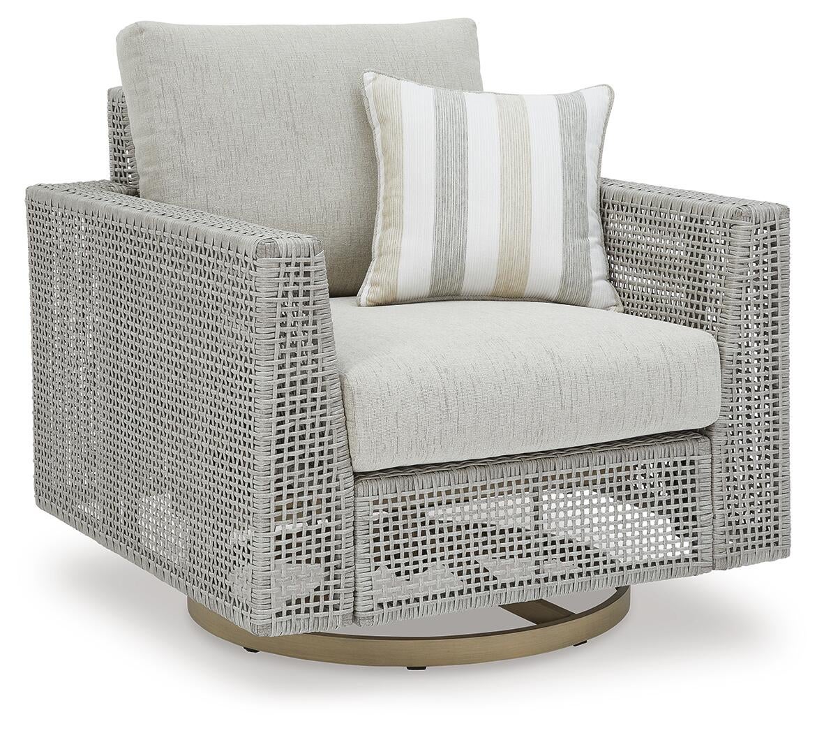 Seton Creek Swivel Lounge w/ Cushion